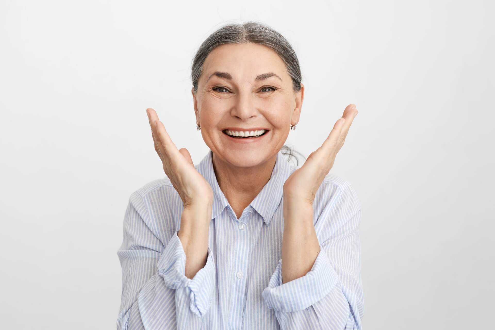 paciente implante dental