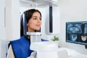 ¿Cuándo pedir una tomografía dental en San José?